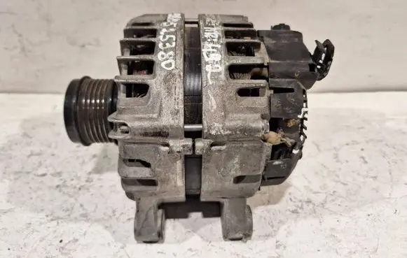 Peugeot 208 Generator/alternator 9810525380