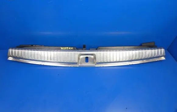 Mercedes-Benz C W205 Trunk/boot sill cover protection A2056900044 BBP211902 A2056901344