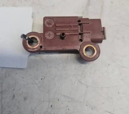 Volvo S40, V40 Airbag deployment crash/impact sensor 30617704A