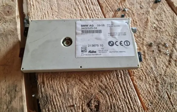 BMW X3 E83 Comfort/convenience module 3402525