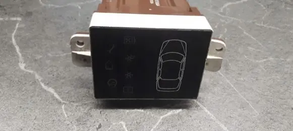 Ford Mondeo MK II Screen/display/small screen 97bb10k910aa