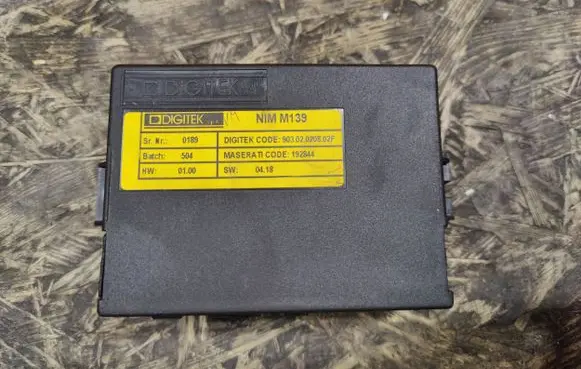 Maserati Quattroporte Sunroof control unit/module 192844 90302020802F