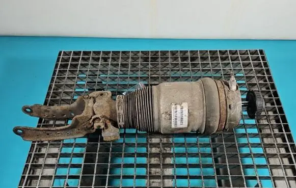Front shock absorber/damper
