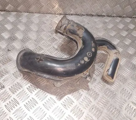 Renault Megane III Air intake duct part 8200923128 8200841043