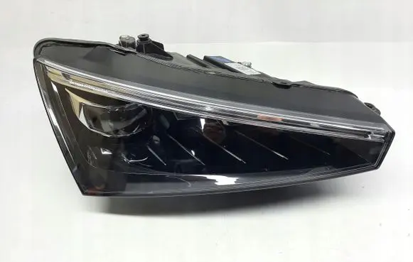 Skoda Scala Headlight/headlamp 657941016A