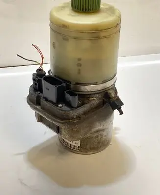 Skoda Roomster (5J) Power steering pump 6Q0423156AB 6Q2423051AG 6Q1423051BS