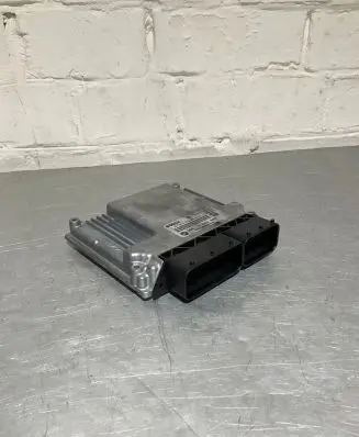 BMW 5 E60 E61 Engine control unit/module 7809000