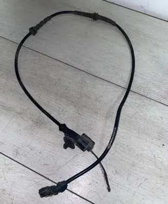 Renault Laguna III ABS brake wheel speed sensor F00c178884