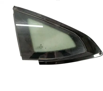 BMW i4 Rear side window 7482993 7482995
