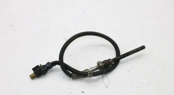 Mercedes-Benz S W221 Exhaust gas temperature sensor A0009059004