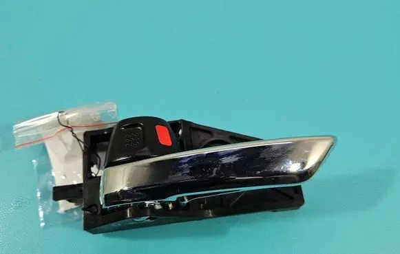 Suzuki Vitara (LY) Rear door interior handle IMPRK1470160