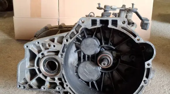 Hyundai Santa Fe Manual 5 speed gearbox 4300038070