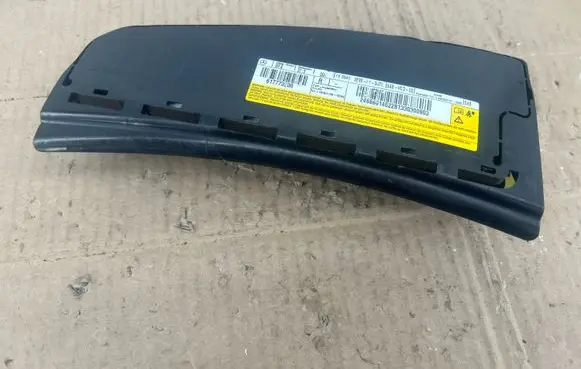 Mercedes-Benz B W246 W242 Seat airbag 617773200 2468601402