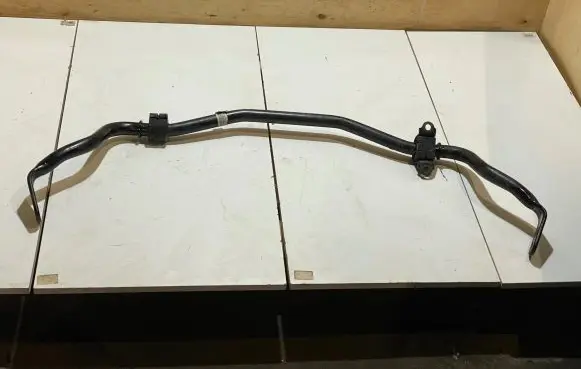 Ford Mustang VI Front anti-roll bar/sway bar FR3C5494AC