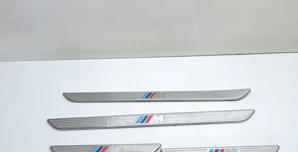BMW X5 E70 sill trim set (inner) 7172347