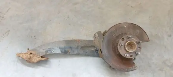 Jaguar X-Type Rear wheel hub spindle/knuckle