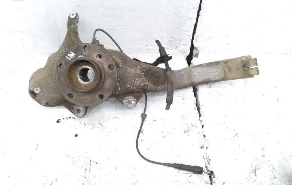 BMW X5 E70 Front wheel hub spindle knuckle 6773783