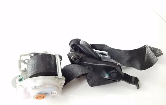 Tesla Model S Rear seatbelt 101878900A