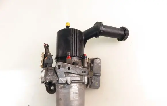 Citroen DS4 Power steering pump 9803319180