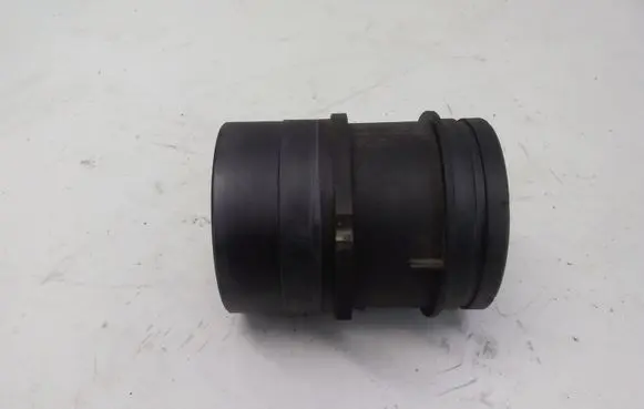 BMW 1 E82 E88 Mass air flow meter 8509724 0281006146