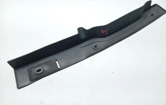 Mazda 6 Rear/tail light trim molding GHP9-56916