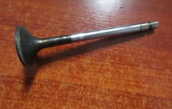 Mercedes-Benz C W203 Valve 