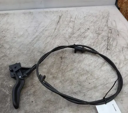 Opel Zafira B Engine bonnet (hood) release handle 218186591