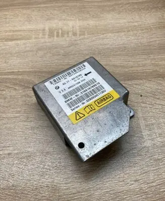 BMW 5 E39 Airbag control unit/module 6919789 V36