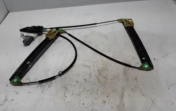 Audi A1 Front door electric window regulator 8X3837461