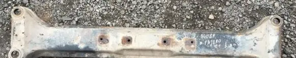 Mitsubishi Pajero Front subframe