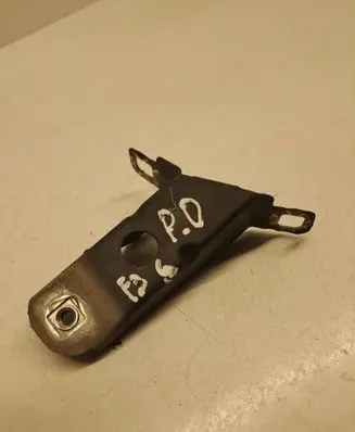 BMW 4 F36 Gran coupe Fender mounting bracket 