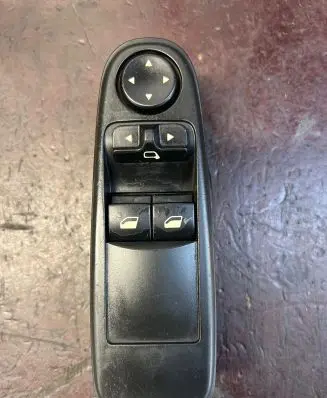 Citroen C4 I Picasso Electric window control switch 532664 11676