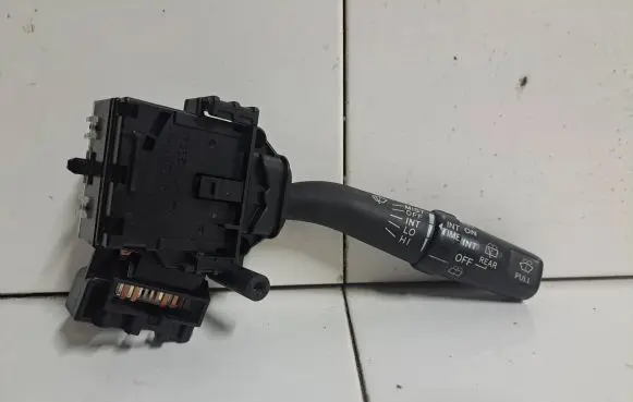 Toyota Avensis T250 Wiper switch 05150 84652 173799