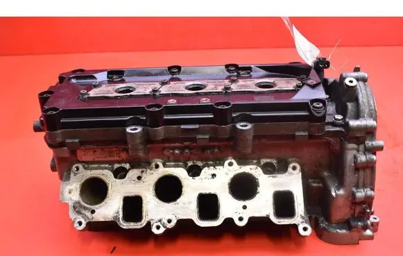 Audi A5 8T 8F Engine head 0594B