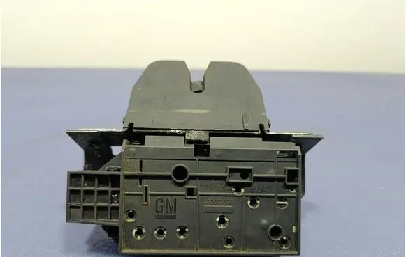 Opel Vectra C Tailgate/trunk/boot lock/catch/latch 495072894