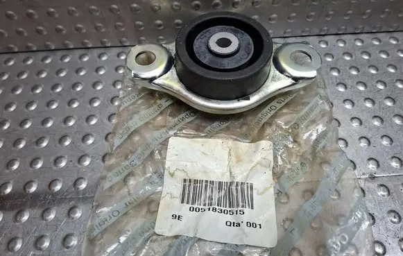 Fiat 500 Engine mount vacuum valve S26336440 51830515