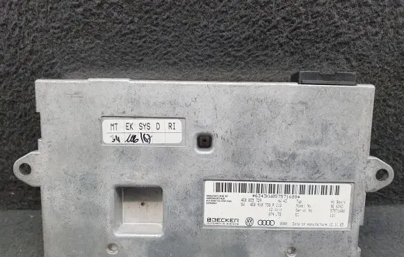 Audi A8 S8 D3 4E MMI control unit 4E0910730P 4E0035729