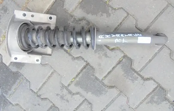 Aston Martin Vantage III Rear shock absorber with coil spring 