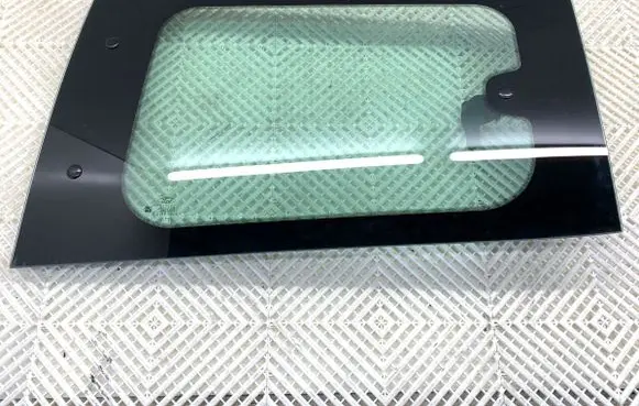 Ford Transit - Tourneo Connect Rear door window glass HT76A25723