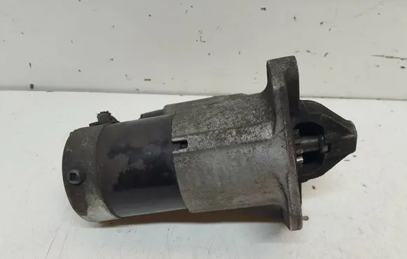 Renault Scenic II - Grand scenic II Starter motor 8200584675