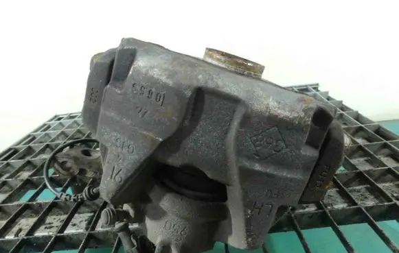 Renault Megane III Front brake caliper IMPRK1227639