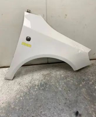Skoda Fabia Mk2 (5J) Fender 5j0821162