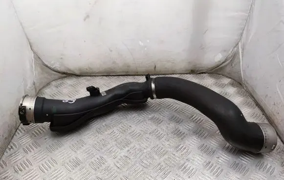 BMW 7 F01 F02 F03 F04 Intercooler hose/pipe 4735270