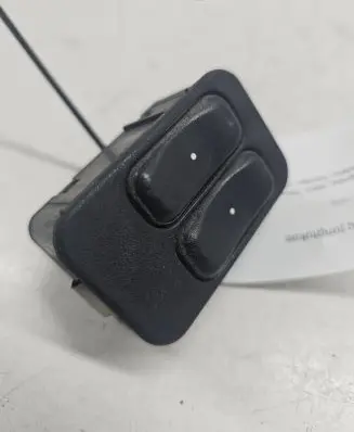 Opel Zafira A Electric window control switch 90561088