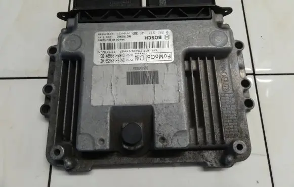 Ford Ecosport Engine control unit/module DN15-12A650-AE