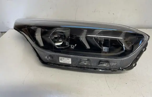 KIA Pro Cee'd III Headlight/headlamp 92102J7500