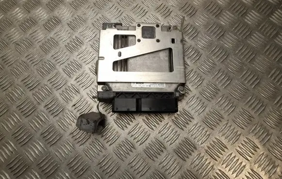 Porsche Panamera (970) Engine control unit/module 97061819801