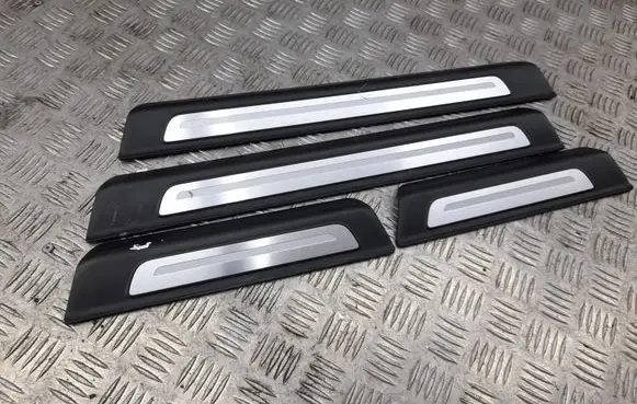 Audi Q7 4M sill trim set (inner) 4M0853375B 4M0853373C