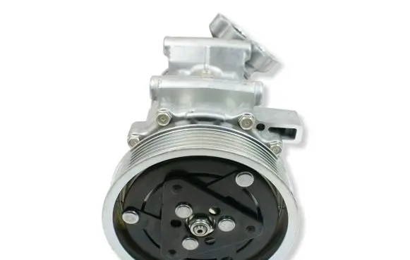 Nissan Note (E11) Air conditioning (A/C) compressor (pump) 8200600122 8200953359 8200365787