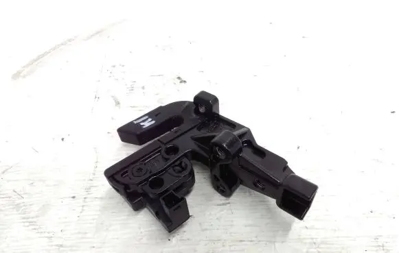 Mercedes-Benz E A207 Convertible roof lock/latch A2078207910
